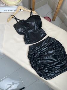 دامن چرم گت از ماه استایلی